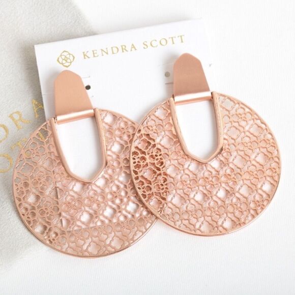 Nwt Kendra Scott Diane disc earrings ( sold out everywhere) - Picture 1 of 5